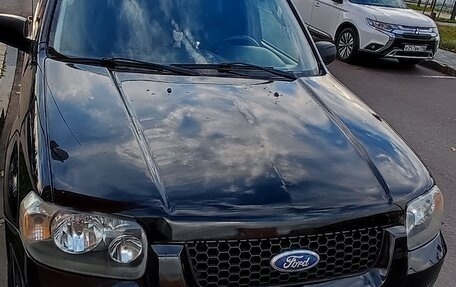 Ford Escape II, 2005 год, 650 000 рублей, 2 фотография
