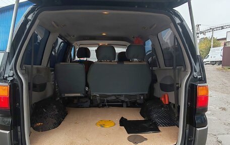 Mitsubishi Delica IV, 1996 год, 1 980 000 рублей, 11 фотография