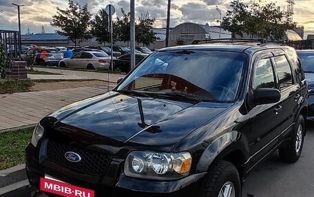 Ford Escape II, 2005 год, 650 000 рублей, 4 фотография