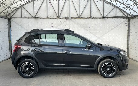 Renault Sandero II рестайлинг, 2017 год, 1 050 000 рублей, 9 фотография