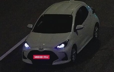 Toyota Yaris, 2021 год, 1 320 000 рублей, 1 фотография