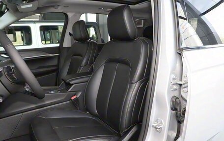 Jeep Grand Cherokee, 2025 год, 7 050 000 рублей, 7 фотография
