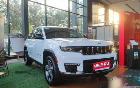 Jeep Grand Cherokee, 2025 год, 7 050 000 рублей, 3 фотография