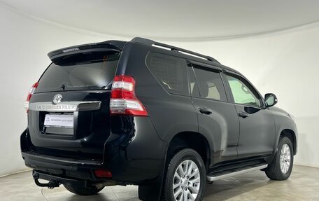 Toyota Land Cruiser Prado 150 рестайлинг 2, 2014 год, 3 650 000 рублей, 4 фотография