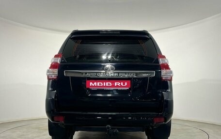 Toyota Land Cruiser Prado 150 рестайлинг 2, 2014 год, 3 650 000 рублей, 3 фотография