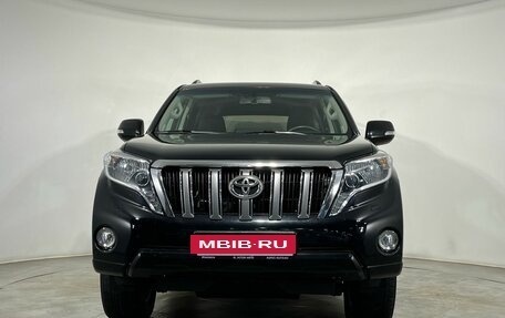 Toyota Land Cruiser Prado 150 рестайлинг 2, 2014 год, 3 650 000 рублей, 6 фотография