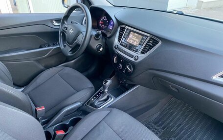 Hyundai Solaris II рестайлинг, 2019 год, 1 199 000 рублей, 7 фотография