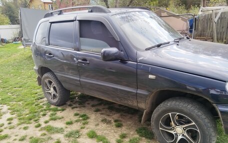Chevrolet Niva I рестайлинг, 2004 год, 280 000 рублей, 9 фотография