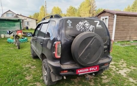 Chevrolet Niva I рестайлинг, 2004 год, 280 000 рублей, 6 фотография