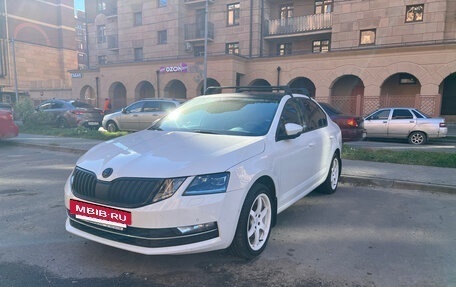 Skoda Octavia, 2017 год, 1 950 000 рублей, 2 фотография