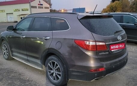 Hyundai Santa Fe III рестайлинг, 2015 год, 2 500 000 рублей, 2 фотография