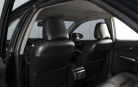Toyota Camry, 2015 год, 1 790 000 рублей, 11 фотография
