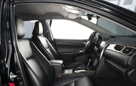 Toyota Camry, 2015 год, 1 790 000 рублей, 8 фотография