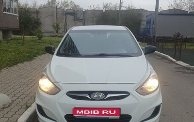 Hyundai Solaris II рестайлинг, 2014 год, 820 000 рублей, 1 фотография