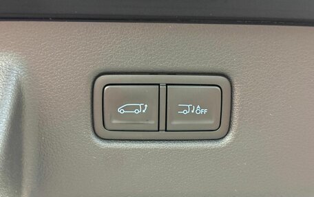 Hyundai Staria, 2021 год, 4 850 000 рублей, 24 фотография