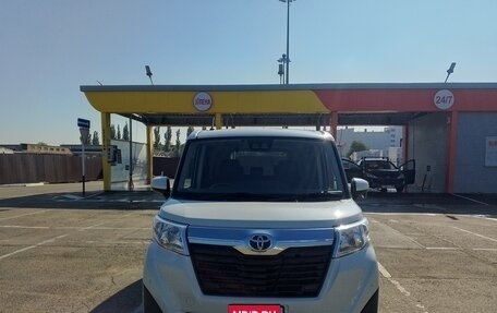 Toyota Roomy I, 2019 год, 888 000 рублей, 13 фотография