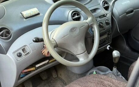 Toyota Echo, 2001 год, 198 000 рублей, 3 фотография