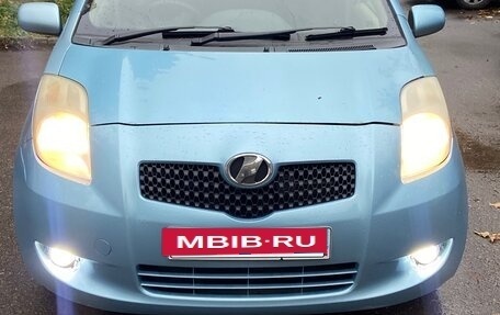 Toyota Vitz, 2006 год, 330 000 рублей, 2 фотография