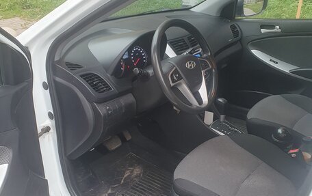 Hyundai Solaris II рестайлинг, 2014 год, 820 000 рублей, 6 фотография