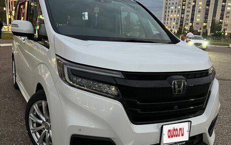 Honda Stepwgn IV, 2019 год, 2 600 000 рублей, 3 фотография