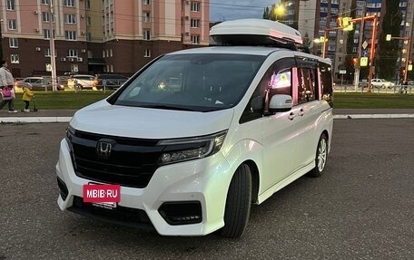 Honda Stepwgn IV, 2019 год, 2 600 000 рублей, 6 фотография