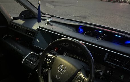 Honda Stepwgn IV, 2019 год, 2 600 000 рублей, 18 фотография