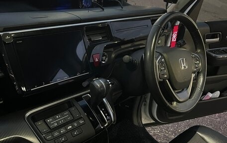 Honda Stepwgn IV, 2019 год, 2 600 000 рублей, 19 фотография