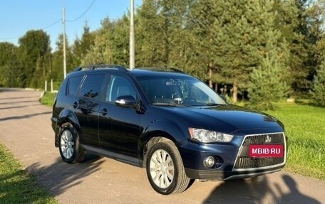 Mitsubishi Outlander III рестайлинг 3, 2011 год, 1 300 000 рублей, 20 фотография