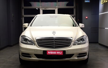 Mercedes-Benz S-Класс, 2012 год, 1 299 000 рублей, 1 фотография