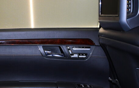 Mercedes-Benz S-Класс, 2012 год, 1 299 000 рублей, 15 фотография