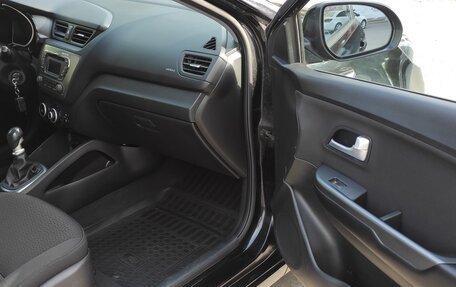 KIA Rio III рестайлинг, 2012 год, 840 000 рублей, 13 фотография