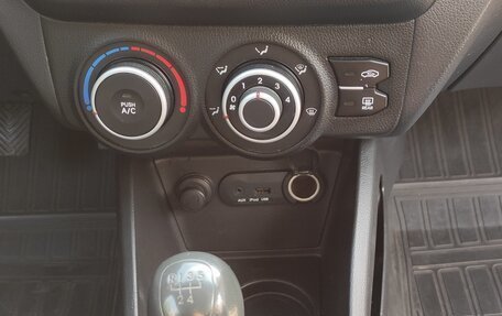 KIA Rio III рестайлинг, 2012 год, 840 000 рублей, 24 фотография