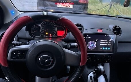 Mazda 2 III, 2011 год, 800 000 рублей, 4 фотография