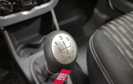 Renault Sandero I, 2013 год, 600 000 рублей, 18 фотография