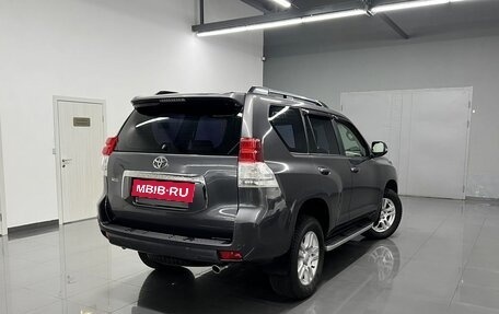 Toyota Land Cruiser Prado 150 рестайлинг 2, 2010 год, 2 445 000 рублей, 2 фотография