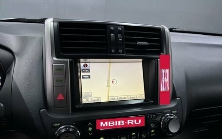 Toyota Land Cruiser Prado 150 рестайлинг 2, 2010 год, 2 445 000 рублей, 16 фотография