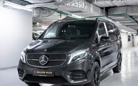 Mercedes-Benz V-Класс, 2020 год, 6 240 000 рублей, 1 фотография