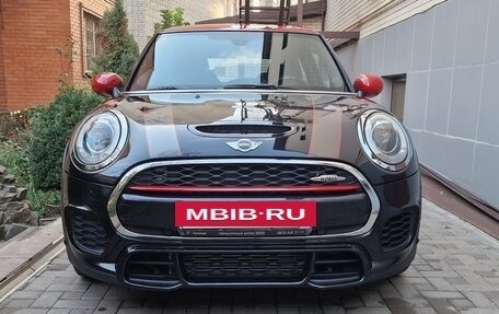MINI Hatch, 2017 год, 2 680 000 рублей, 3 фотография