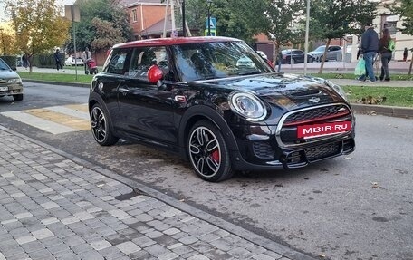 MINI Hatch, 2017 год, 2 680 000 рублей, 2 фотография