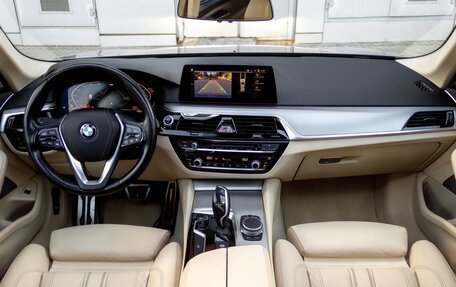 BMW 5 серия, 2019 год, 2 750 000 рублей, 4 фотография