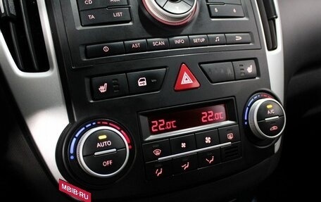 KIA cee'd I рестайлинг, 2010 год, 689 000 рублей, 12 фотография