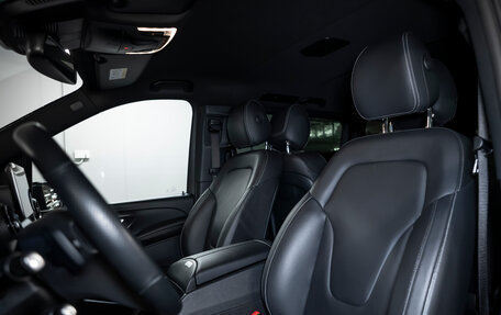 Mercedes-Benz V-Класс, 2020 год, 6 240 000 рублей, 18 фотография