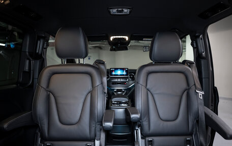 Mercedes-Benz V-Класс, 2020 год, 6 240 000 рублей, 29 фотография