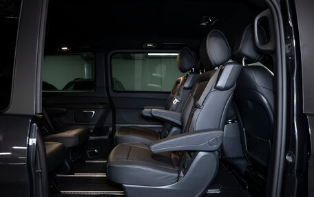 Mercedes-Benz V-Класс, 2020 год, 6 240 000 рублей, 28 фотография