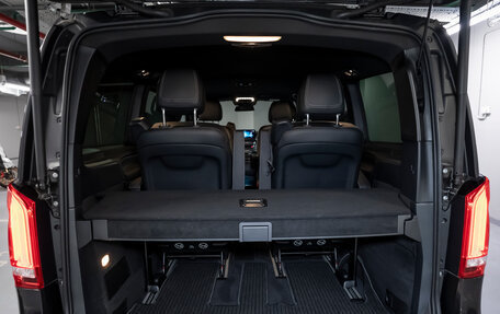 Mercedes-Benz V-Класс, 2020 год, 6 240 000 рублей, 31 фотография