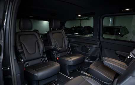 Mercedes-Benz V-Класс, 2020 год, 6 240 000 рублей, 27 фотография
