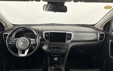 KIA Sportage IV рестайлинг, 2019 год, 1 899 000 рублей, 11 фотография