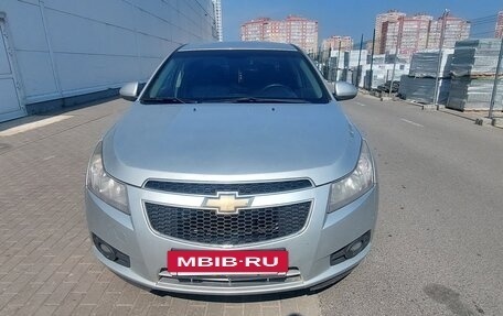 Chevrolet Cruze II, 2012 год, 615 000 рублей, 2 фотография