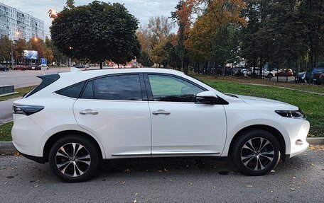 Toyota Harrier, 2016 год, 2 700 000 рублей, 15 фотография