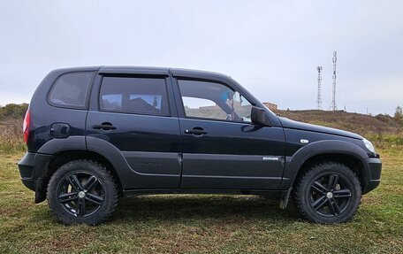 Chevrolet Niva I рестайлинг, 2011 год, 445 000 рублей, 6 фотография